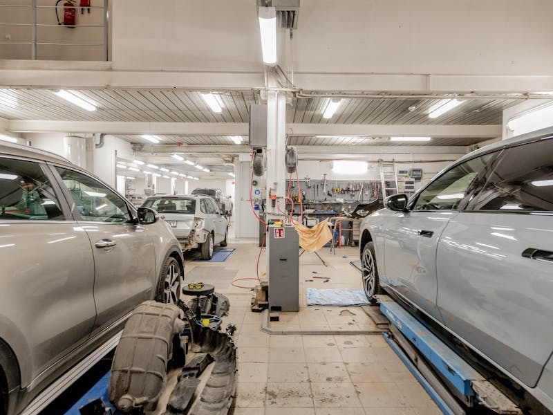 Sähköauton ilmastointikompressorin korjaus – Porvoo hintataso ja esimerkit